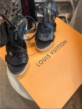 Louis Vuitton Black Leather LV Isola Espadrille Wedge Sandals